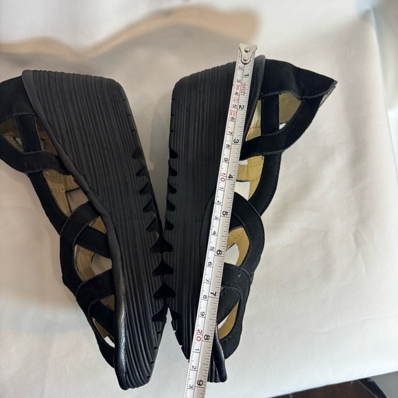 FLY LONDON Sz 37 Yadi 718 Black Strappy Open Toe Wedges Slip On Shoes - Picture 5 of 11